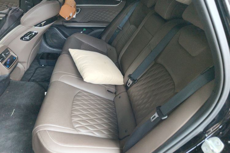 Used BYD Han 2022 DM-i 121KM Luxury Model