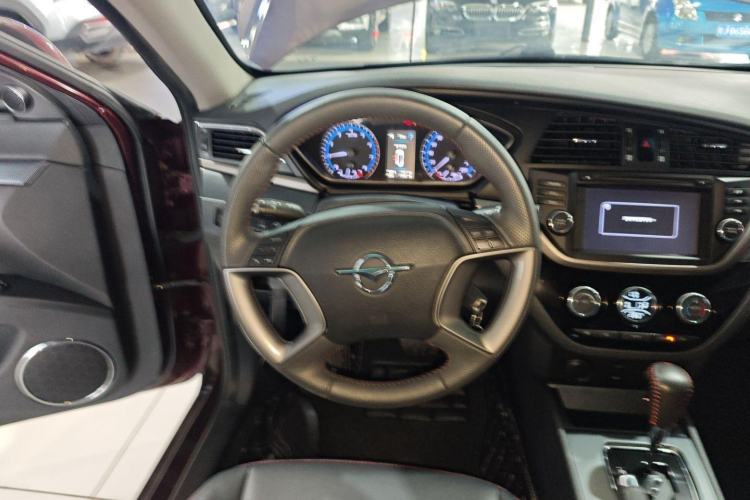 Used Haima M6 2015 1.5T CVT Luxury Model