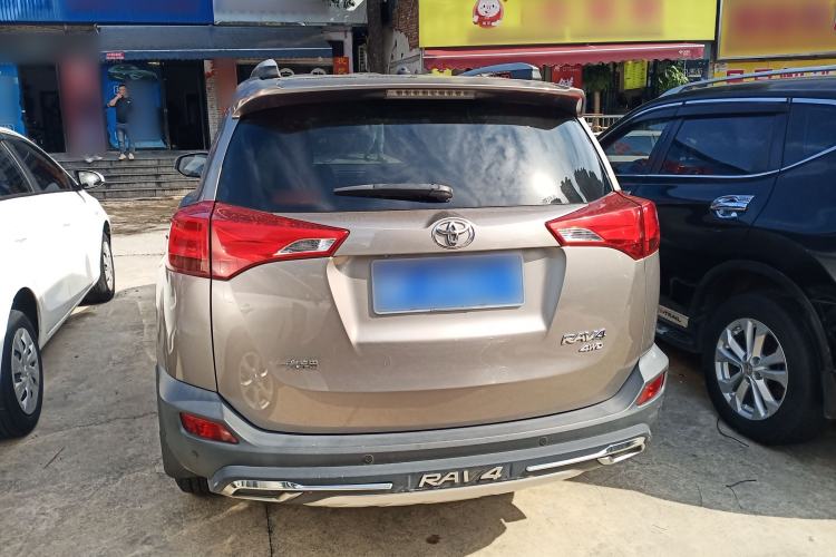 Used Toyota RAV4 2013 2.0L CVT Four-Wheel Drive New Edition
