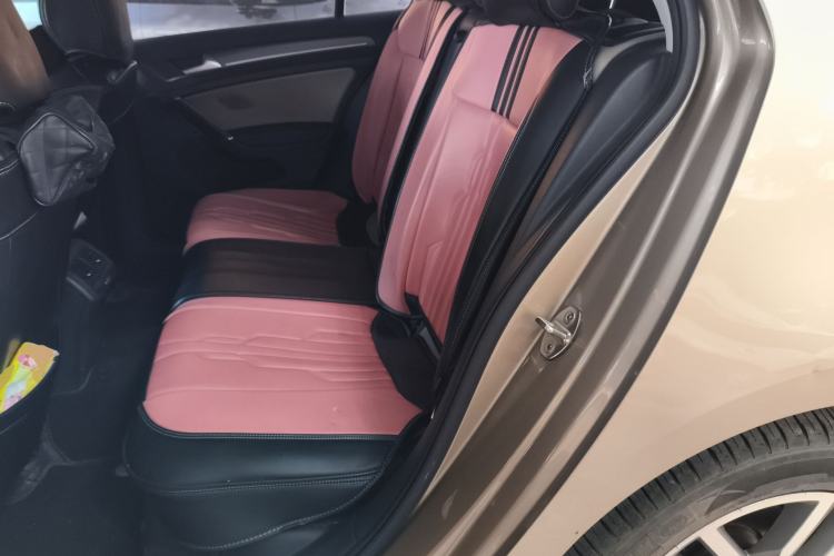 Used Volkswagen Golf 2017 230TSI Automatic Luxury Million-Vehicle Commemorative Edition
