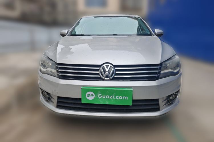 Used Volkswagen Bora 2013 1.6L Manual Fashion Edition
