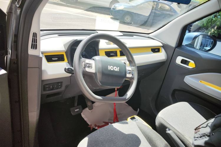 Used Chery New Energy QQ Ice Cream 2022 170km Sundae Phosphate Lithium-Ion