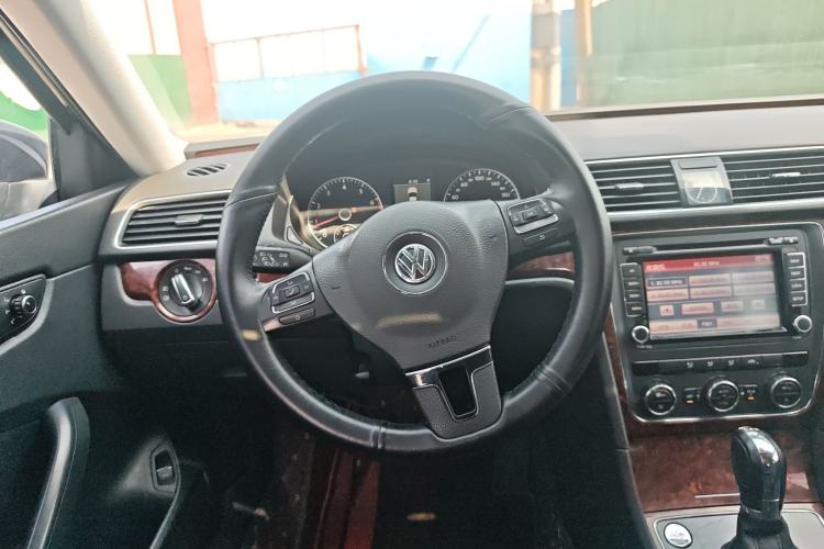 Used Volkswagen Passat 2011 1.8TSI DSG Prestige Edition