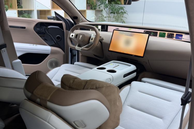 Used Avatr 07 2024 Ultra Range-Extended Four-Wheel Drive
