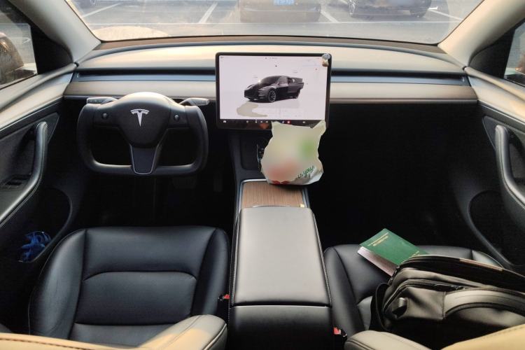 Used Tesla Model Y 2022 Rear-Wheel-Drive Version
