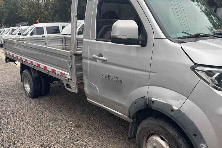 Used Jinbei T5 2020 1.6L Entrepreneurial Model Rear Dual Wheels 3.4m China VI SWD16M