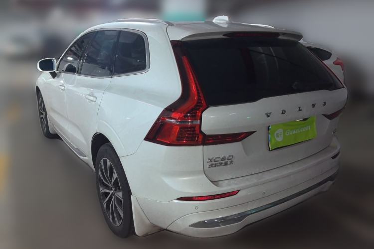 Used Volvo XC60 2023 B5 4x4 Smart Luxury Edition Rear Left 45 Deg