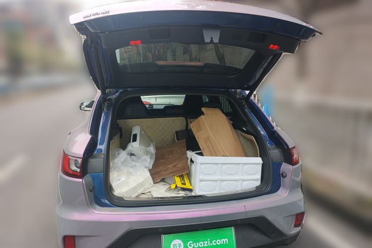 Used SERES SF5 2020 Four-Wheel Drive High-Performance Sports Edition Trunk