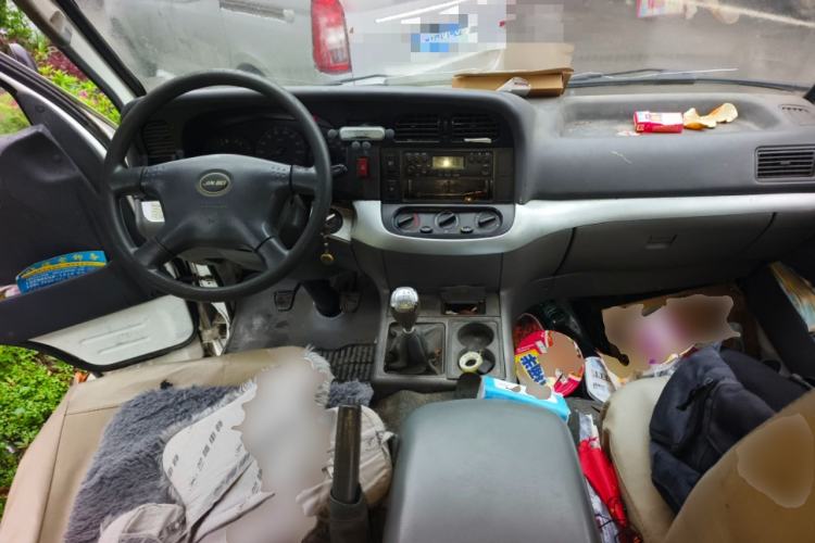 Used Jinbei Hiace 2014 2.0L Fifth-Generation Xiangyun Comfort Type 1 4G20C