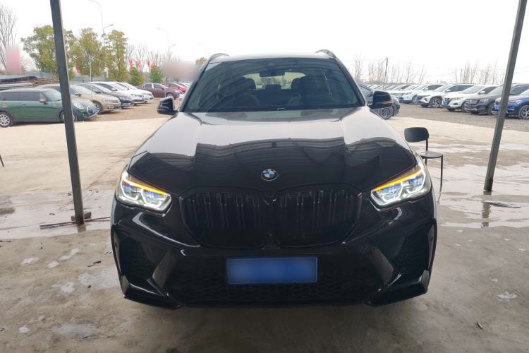 Used BMW X5 2022 Restyled xDrive 30Li Luxury Version M Sport Package
