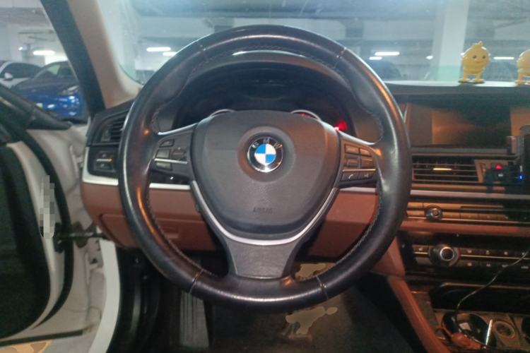 Used BMW 5 Series 2017 525Li Leading Model