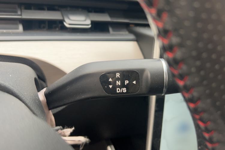 Used NETA V 2021 Long-Range Entertainment Edition Upgrade Model