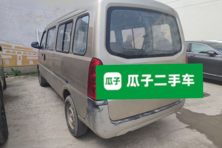 Used Wuling Rongguang EV 2020 Basic Version 7-Seater 300 km Rear Left 45 Deg