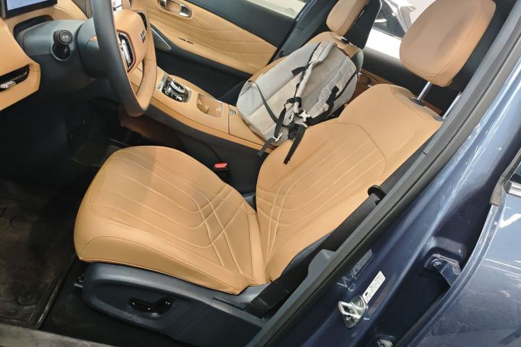 Used Geely Galaxy Galaxy Xingjian 7 EM-i 2025 120km Flagship Edition