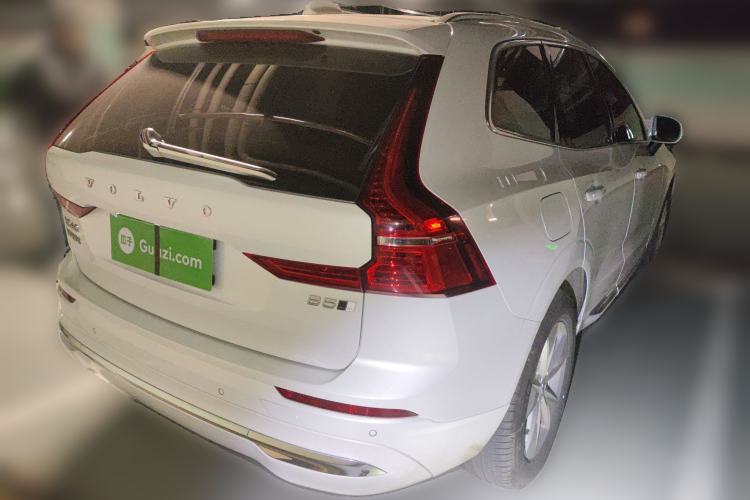 Used Volvo XC60 2022 B5 4x4 Zhiyi Luxury Edition