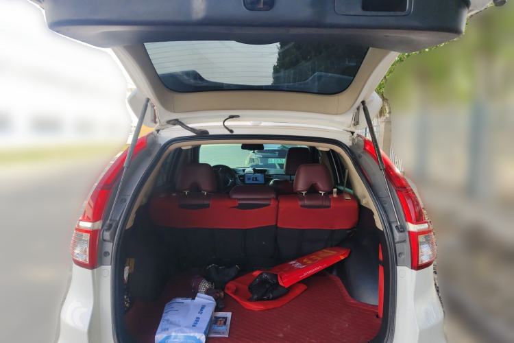 Used Honda CR-V 2015 2.0L two-wheel drive urban version
