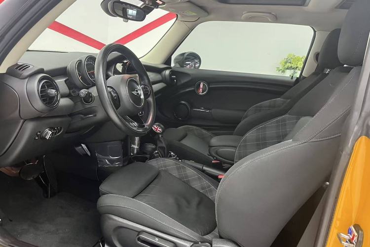 Used MINI MINI 2016 1.5T COOPER