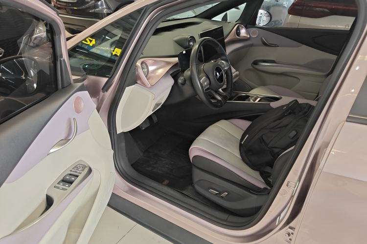 Used BYD Dolphin 2023 420 km Free Version
