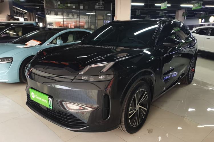 Used Lynk & Co 08 EM-P 2025 120km Long-Range Pro