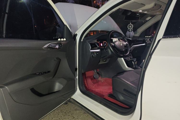 Used Volkswagen T-Cross 2020 280TSI DSG Luxury Edition Driver Seat