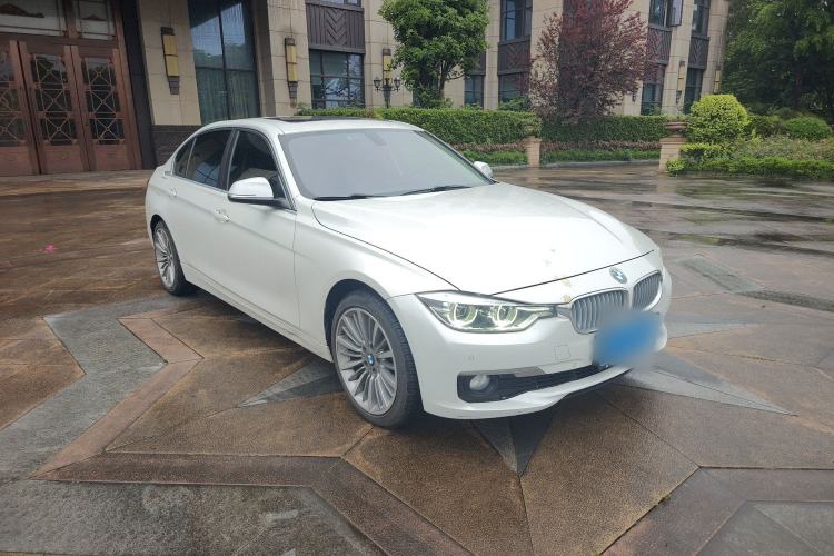 Used BMW 3 Series 2019 320Li Fashion Model Front Right 45 Deg