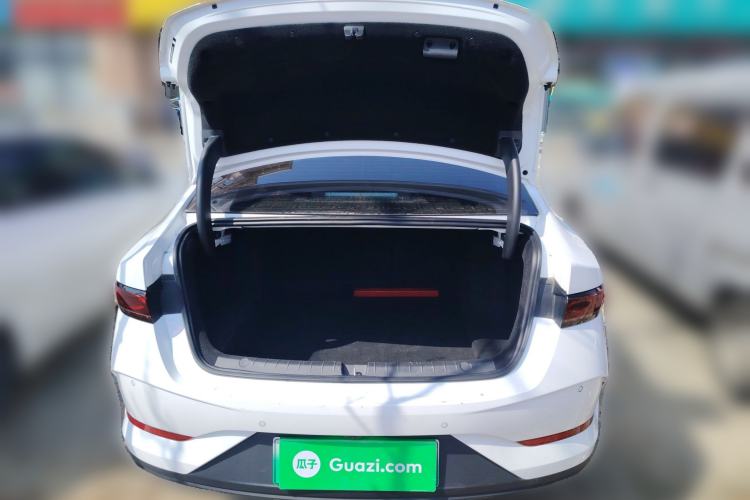 Used BYD Qin PLUS 2025 DM-i Smart Drive 55KM Leading Model
