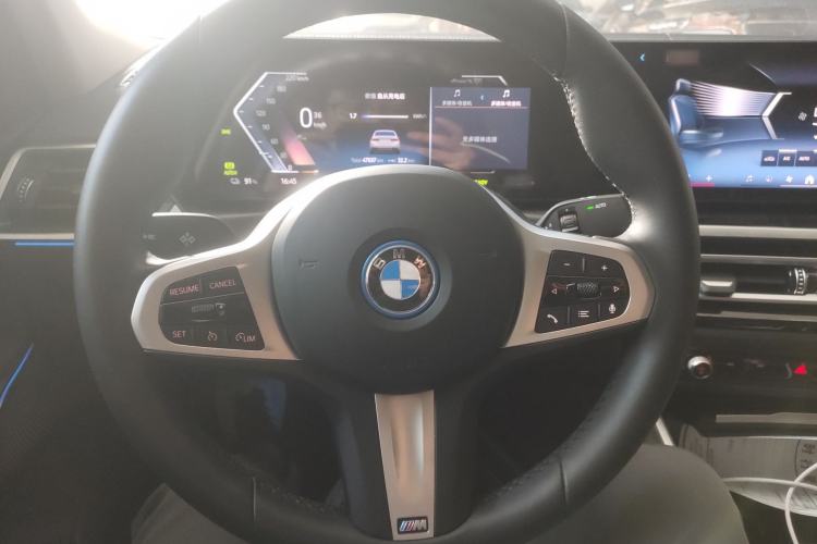 Used BMW i3 2022 eDrive 35 L
