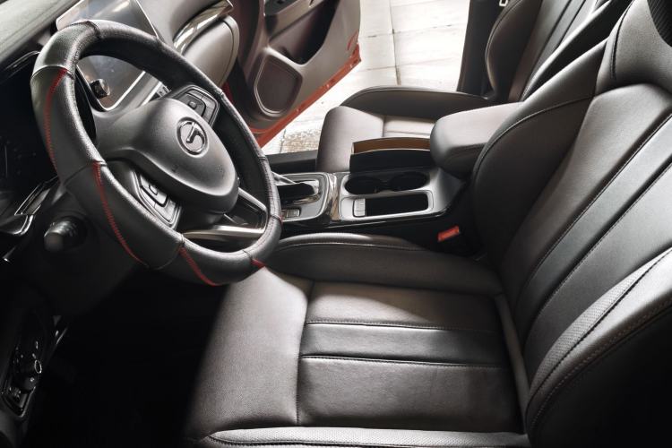 Used GAC Trumpchi GS4 2018 235T Automatic Two-Wheel Drive Luxury Smart Connectivity Version Left Front Seat