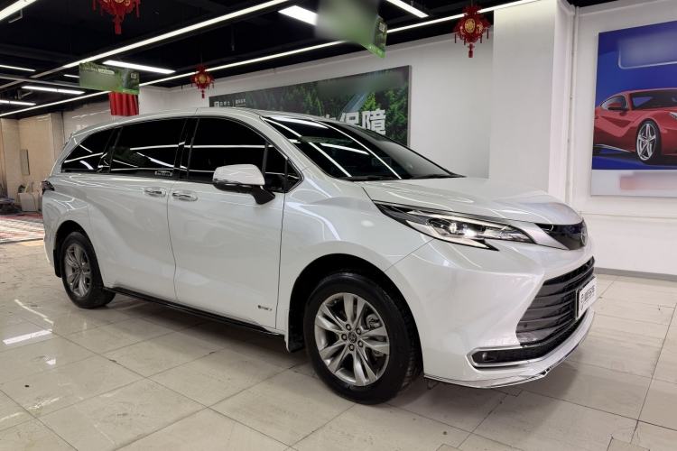 Used Toyota SIENNA 2024 2.5L Hybrid Four-Wheel Drive Luxury Edition Exterior 2