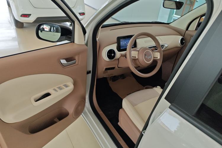 Used Wuling Hongguang MINIEV 2025 Four-Door Version Advanced Edition Driver Seat