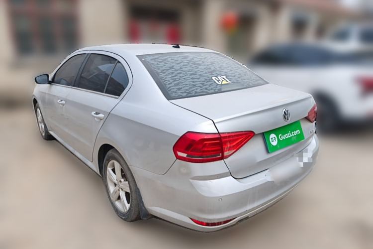 Used Volkswagen Lavida 2017 1.6L Manual Fashion Edition