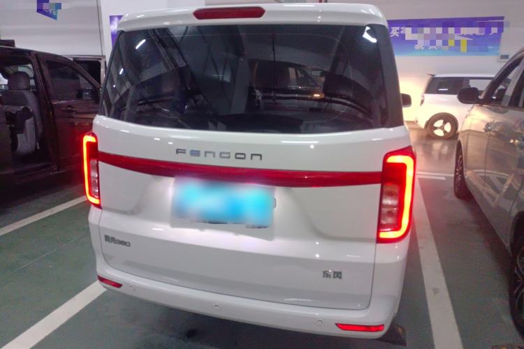 Used Dongfeng Fengon 380 2022 1.5L Comfort-Class Passenger Vehicle (Steel Spring) with 7 Seats
