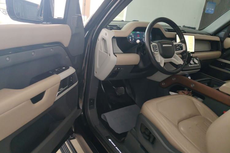 Used Land Rover Defender 2022 90 2.0T P300 Tiger-Power Ambition Edition