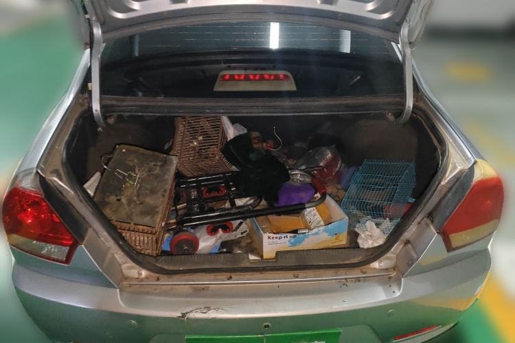 Used Soueast V3 Lingyue 2010 Revised Version 1.5L Manual Comfort Edition Trunk