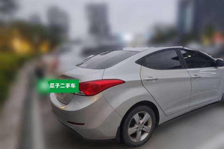 Used Hyundai Elantra (5th Generation / Langdong) 2012 1.6L Automatic Fashion Edition Rear Right 45 Deg