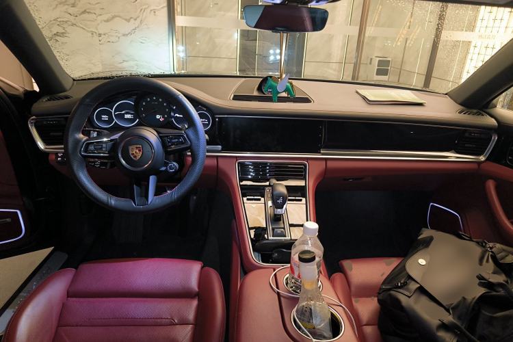 Used Porsche Panamera 2021 Panamera 4 Executive Long Wheelbase 2.9T Center Console