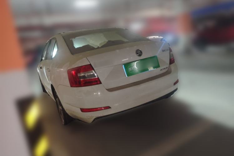 Used Skoda Octavia 2015 1.6L Automatic Yijie Edition
