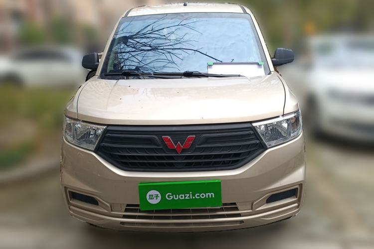 Used Wuling Hongguang V 2022 1.5L Jingqu Version Hydraulic Power Steering LAR