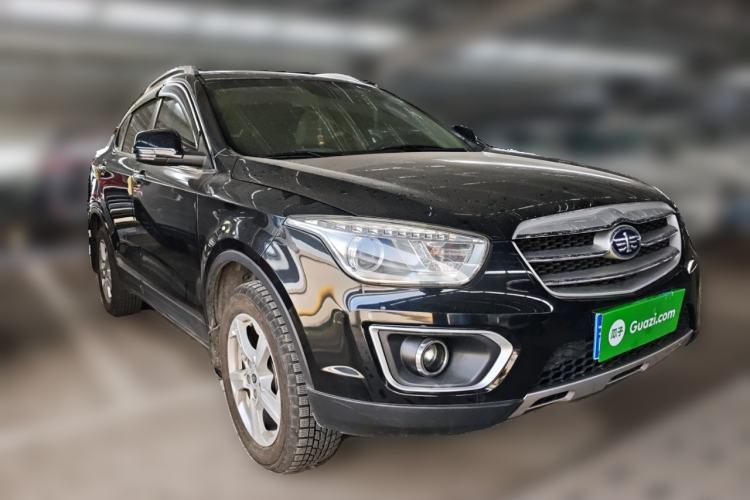 Used Bestune X80 2013 2.0L automatic comfort version
