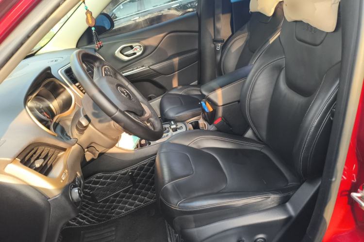 Used Jeep Cherokee 2016 2.4L Leading Smart Version