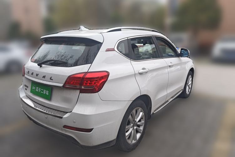 Used Haval H2 2016 Red-Label 1.5T Manual Two-Wheel Drive Luxury Model
