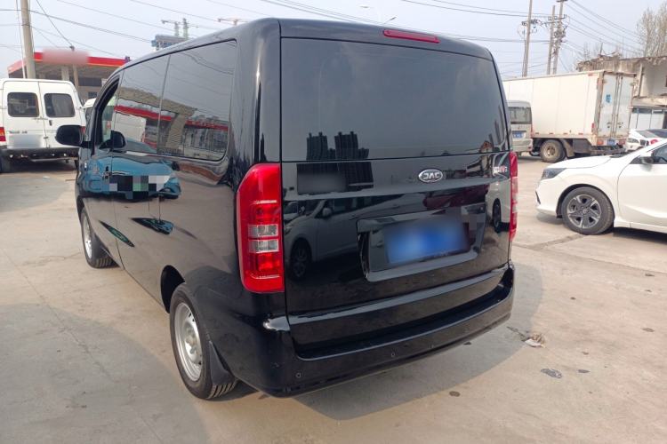 Used JAC Refine M3 2025 1.8L Manual Classic Edition 5 Seats
