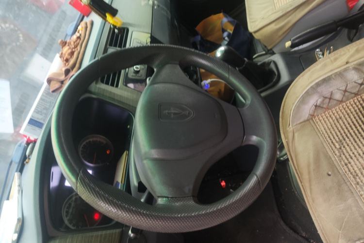 Used Jinbei Hiace X30 2020 1.5L Super-Comfortable Version China VI Standard SWC15M Steering Wheel