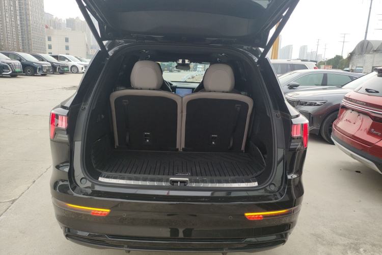 Used Lynk & Co 09 EM-P 2023 2.0TD EM-P Long-Range Version PM Six-Seater
