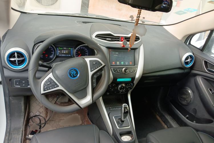 Used BYD Yuan New Energy 2018 EV360 Smart Connect Cool Edition
