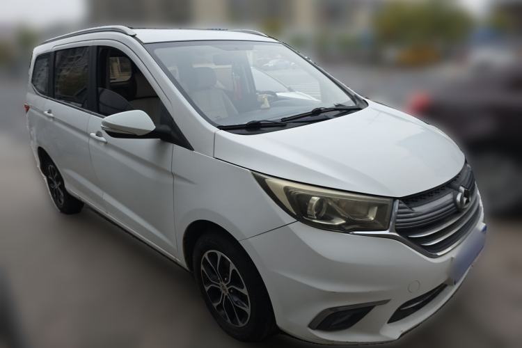 Used CHANGAN KAICHENG Oushang A600 2018 1.5L Manual Luxury Model Front Right 45 Deg