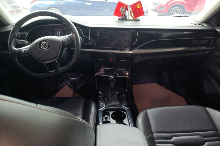 Used Volkswagen Passat 2020 330TSI Elite Edition China VI
