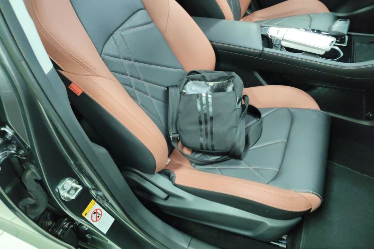 Used CHANGAN Eado 2023 Changan Edition PLUS Blue Whale NE 1.4T GDI DCT Prestige Version