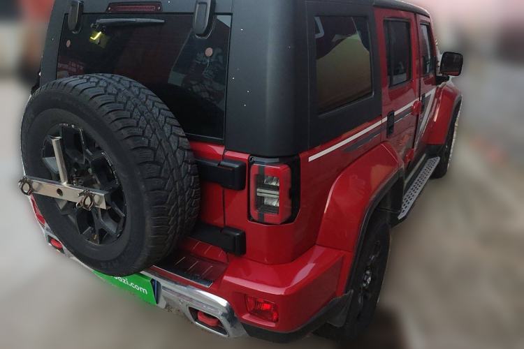 Used BAIC Off-Road BJ40 2018 2.3T Automatic Four-Wheel Drive Ring of the Tower Champion Edition China V Emission Standard