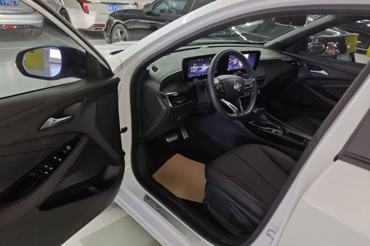 Used Buick Verano 2023 Pro GS Hunter Wind Edition
